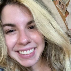 Meet your Posher, Jillian